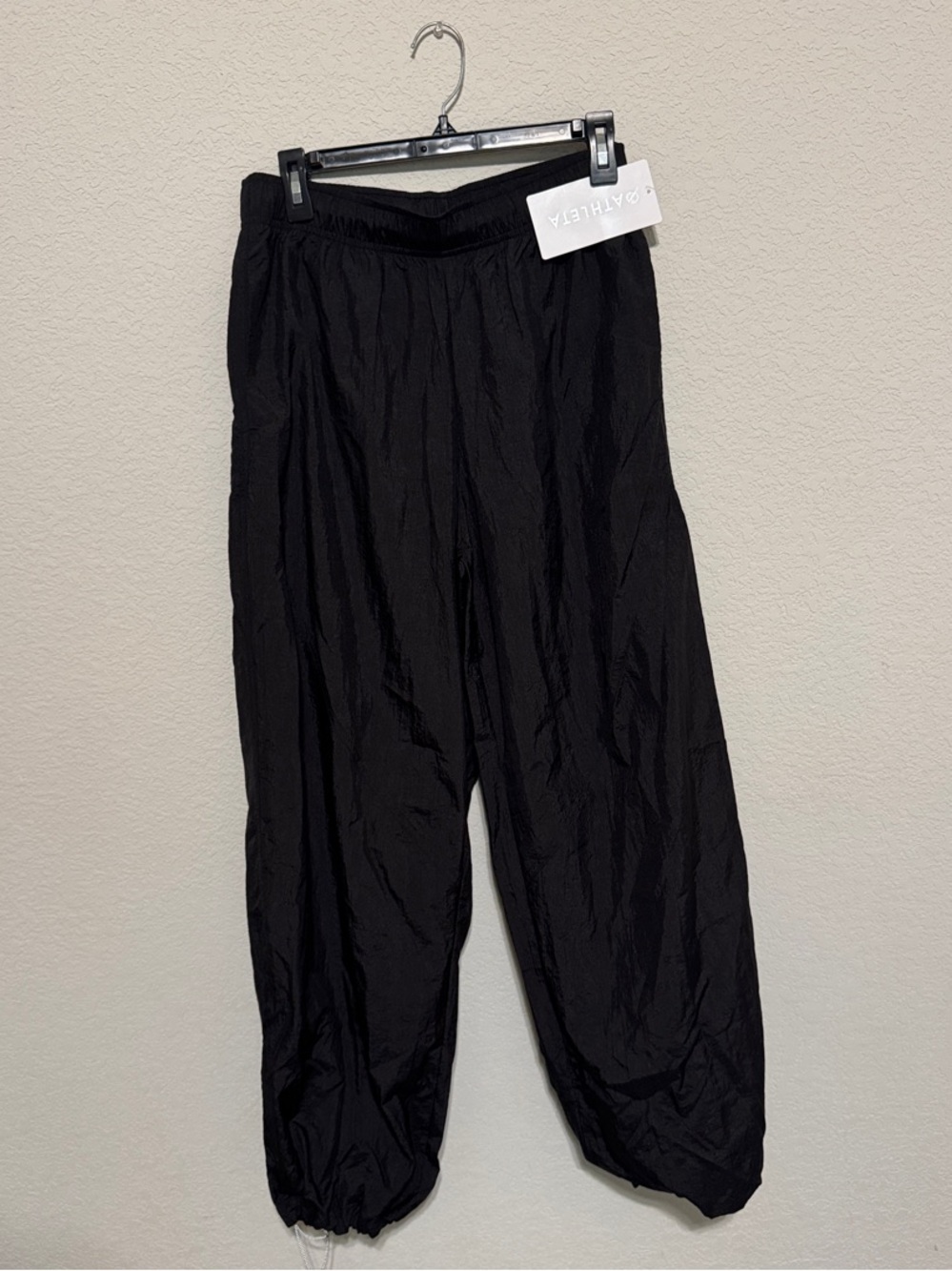 Athleta Women’s lightweight Jogger Pants